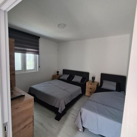 Apartment Nikcevic Tivat Bagian luar foto