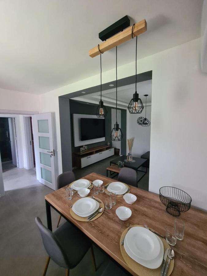 Apartment Nikcevic Tivat Bagian luar foto