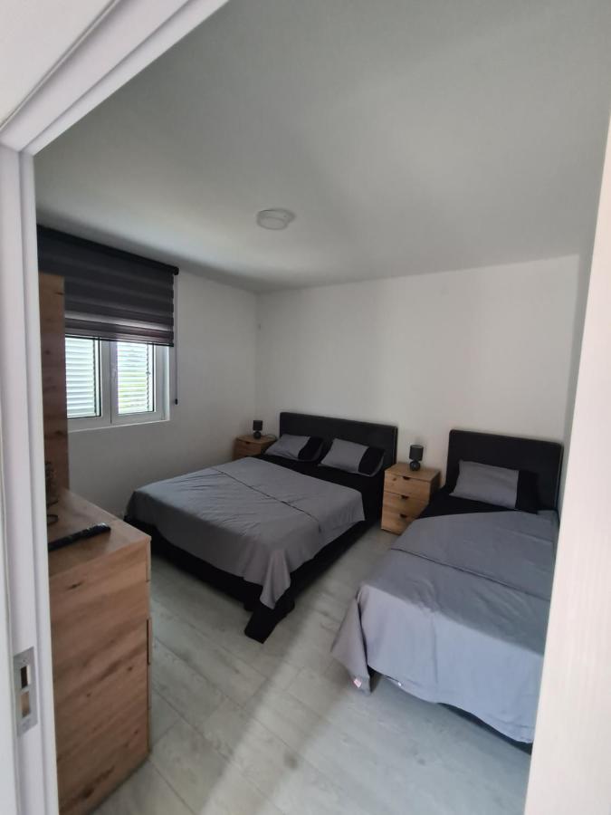 Apartment Nikcevic Tivat Bagian luar foto